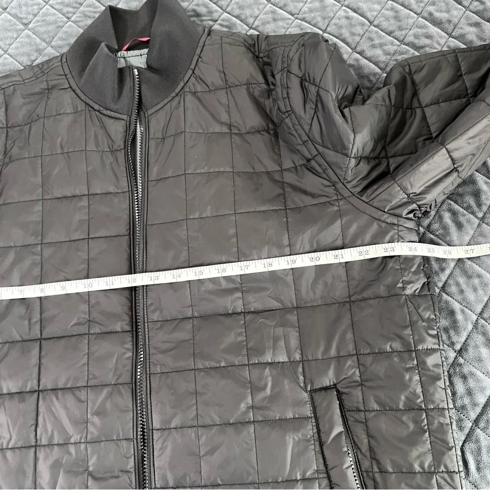 UNTUCKIT Quilted Puffer Jacket Men’s XL Black Broken Zipper Lightweight Marston